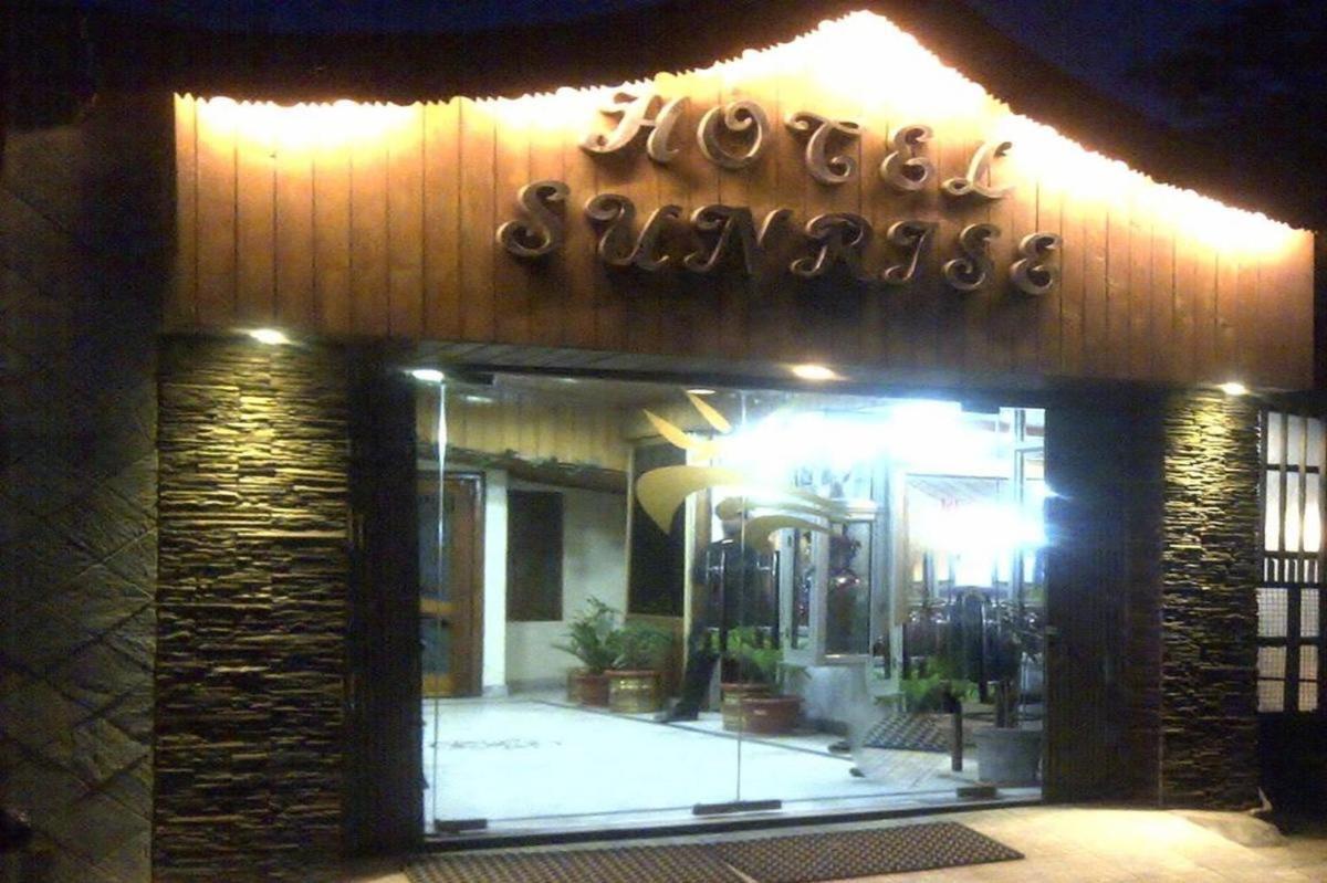 Hotel Sunrise Simlá Kültér fotó
